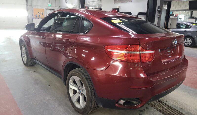 
								CLEAN TITLE, SAFETIED. 2012 BMW X6 50i full									