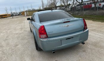 
										CLEAN TITLE, SAFETIED, 2009 Chrysler 300 300C full									