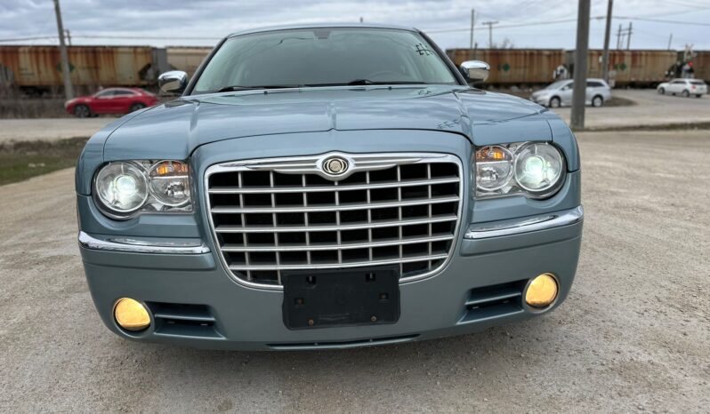 
								CLEAN TITLE, SAFETIED, 2009 Chrysler 300 300C full									