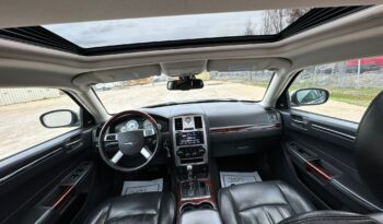 
										CLEAN TITLE, SAFETIED, 2009 Chrysler 300 300C full									