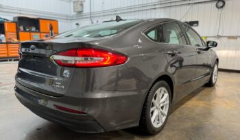 
										2019 FORD FUSION HYBRID  CLEAN TITLE full									