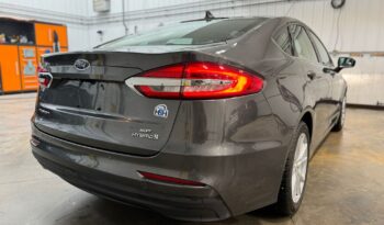 
										2019 FORD FUSION HYBRID  CLEAN TITLE full									