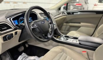 
										2019 FORD FUSION HYBRID  CLEAN TITLE full									