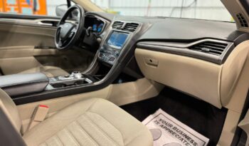 
										2019 FORD FUSION HYBRID  CLEAN TITLE full									