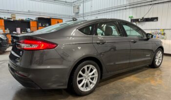 
										2019 FORD FUSION HYBRID  CLEAN TITLE full									