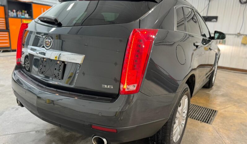 
								2014 CANDILLAC SRX AWD FULLY LOADED CLEAN TITLE full									