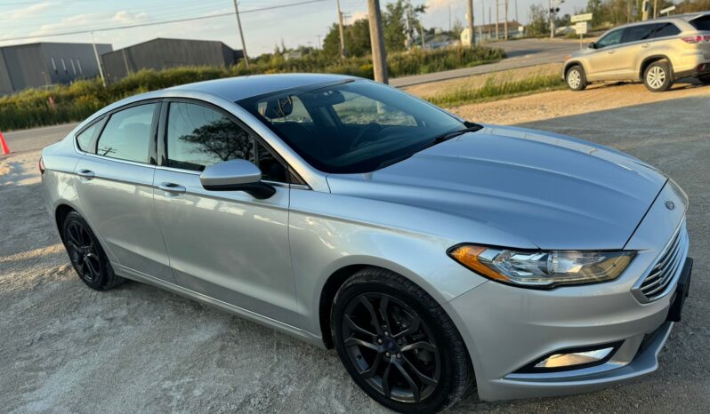 
								2018 FORD FUSION AWD CLEAN TITLE  NEW SAFETY full									