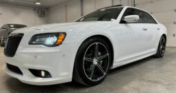 2014 CHRYSLER 300 SRT 6.4L CLEAN TITLE FULLY LOADED