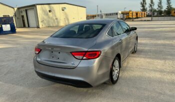 
										2015 CHRYSLER 200 CLEAN TITLE full									