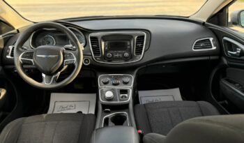 
										2015 CHRYSLER 200 CLEAN TITLE full									