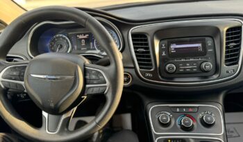 
										2015 CHRYSLER 200 CLEAN TITLE full									