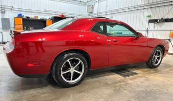 
										2010 DODGE CHALLENGER SXT   FULLY LOADED CLEAN TITLE full									