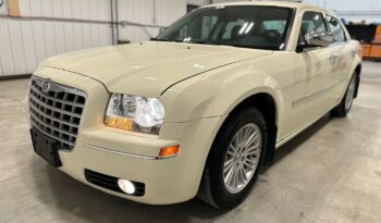 
										2010 CHRYSLER 300 TOURING  FULLY LOADED CLEAN TITLE full									