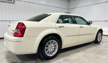 
										2010 CHRYSLER 300 TOURING  FULLY LOADED CLEAN TITLE full									