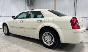 
										2010 CHRYSLER 300 TOURING  FULLY LOADED CLEAN TITLE full									