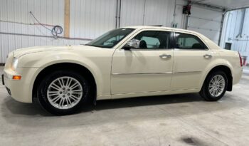 
										2010 CHRYSLER 300 TOURING  FULLY LOADED CLEAN TITLE full									