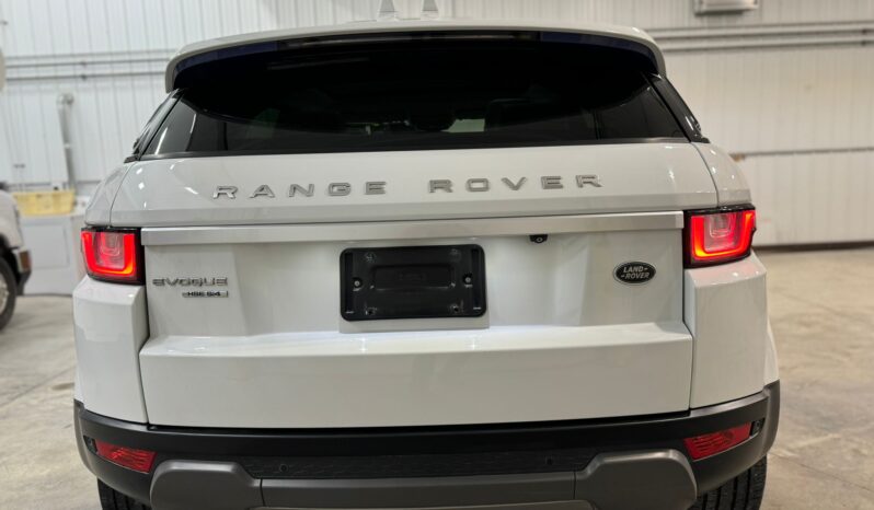 
								2016 RANGE ROVER EVOQUE AWD clean title fully loaded full									