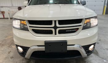 
										2017 DODGE JOURNEY CROSSROAD AWD fully loaded clean title full									