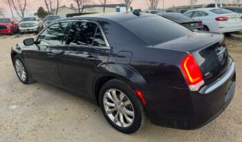 
										2018 Chrysler 300 TOURING AWD CLEAN TITLE FULLY LOADED full									