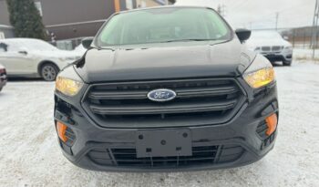 
										2019 Ford Escape S full									