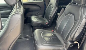 
										2020 CHRYSLER PACIFICA TOURING L fully loaded clean title full									