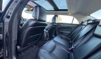 
										2016 CHRYSLER 300 TURNING fully loaded clean title full									