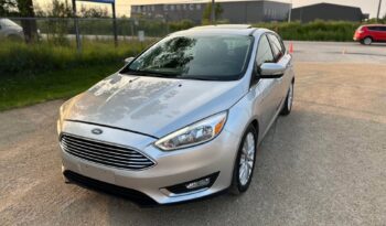 
										2016 FORD FOCUS TITANIUM CLEAN TITLE fully loaded full									