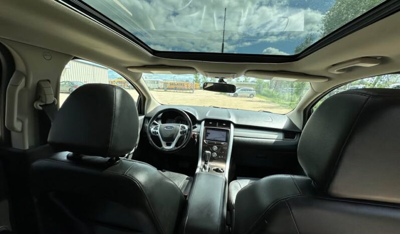 
								2013 FORD EDGE FULLY LOADED CLEAN TIT AWD full									