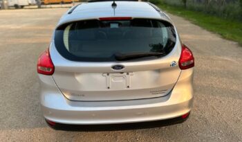 
										2016 FORD FOCUS TITANIUM CLEAN TITLE fully loaded full									