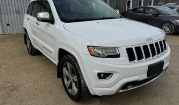 
										2014 JEEP GRAND CHEROKEE OVERLAND fully loaded clean title full									