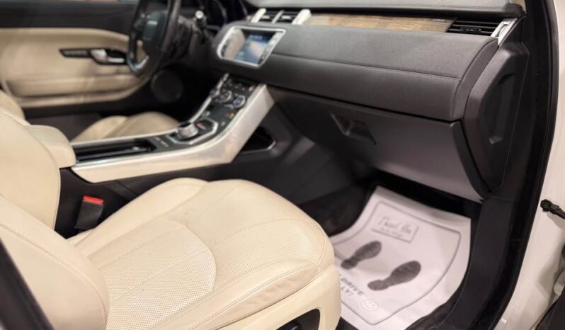 
								2016 Range Rover Evoque clean title fully loaded full									