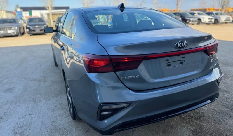 
								2019 KIA FORTE clean title full									