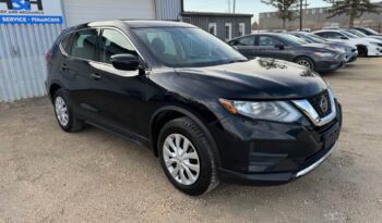 
										2018 NISSAN ROGUE clean title full									