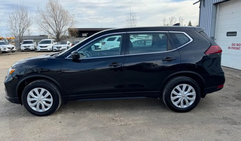 
								2018 NISSAN ROGUE clean title full									