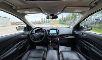 
										2018 FORD ESCAPE TITANIUM clean title fully loaded full									