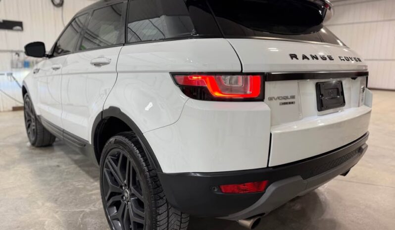 
								2016 Range Rover Evoque clean title fully loaded full									