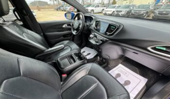 
										2020 CHRYSLER  PACIFICA TOURING L CLEAN TITLE FULLY LOADED full									