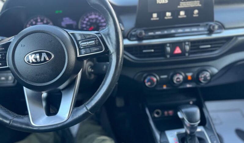 
								2019 KIA FORTE clean title full									