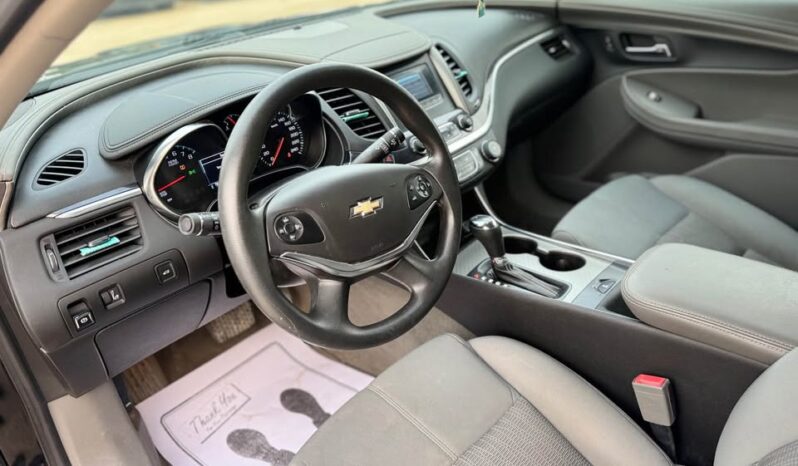 
								2017 CHEVROLET IMPALA clean title full									