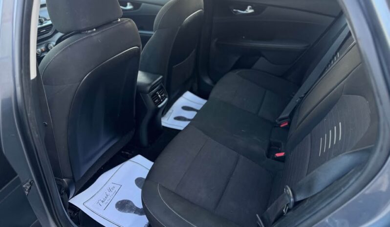 
								2019 KIA FORTE clean title full									