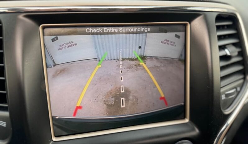 
								2014 JEEP GRAND CHEROKEE LIMITED fully loaded clean title full									