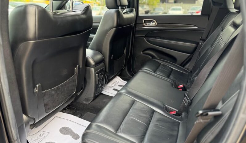 
								2014 JEEP GRAND CHEROKEE LIMITED fully loaded clean title full									