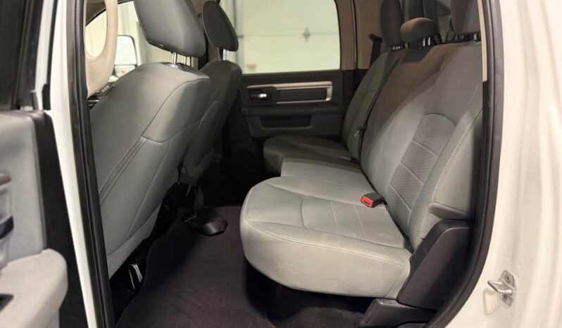 
								2014 DODGE RAM 3500 DIESEL 6.7 L clean title full									