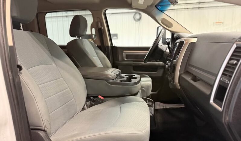 
								2014 DODGE RAM 3500 DIESEL 6.7 L clean title full									