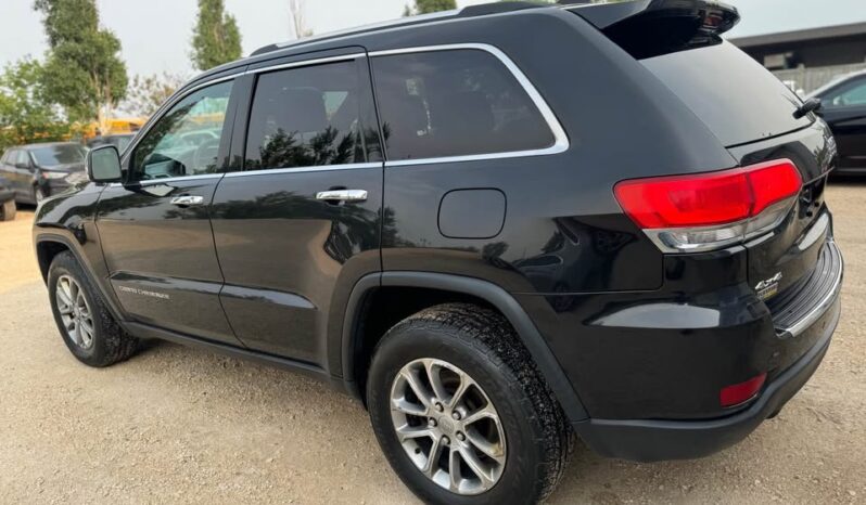 
								2014 JEEP GRAND CHEROKEE LIMITED fully loaded clean title full									
