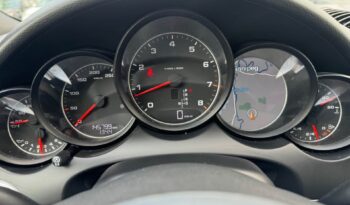 
										2013 PORSCHE CAYENNE, AWD clean title fully loaded full									