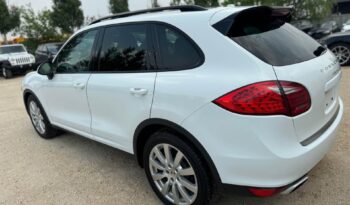 
										2013 PORSCHE CAYENNE, AWD clean title fully loaded full									