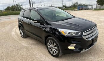 
										2018 FORD ESCAPE TITANIUM clean title fully loaded full									