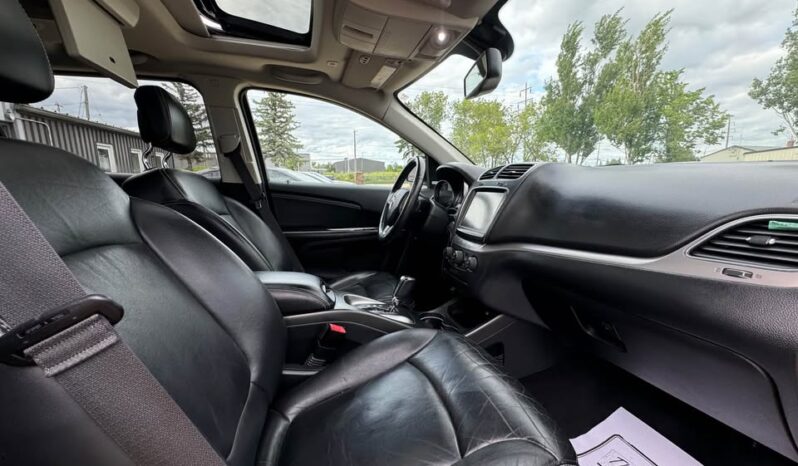 
								2018 DODGE JOURNEY clean title fully loaded full									