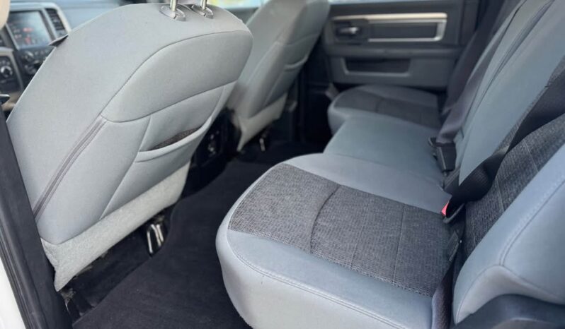 
								2013 DODGE RAM 1500 BIGHORN clean title 4×4 full									
